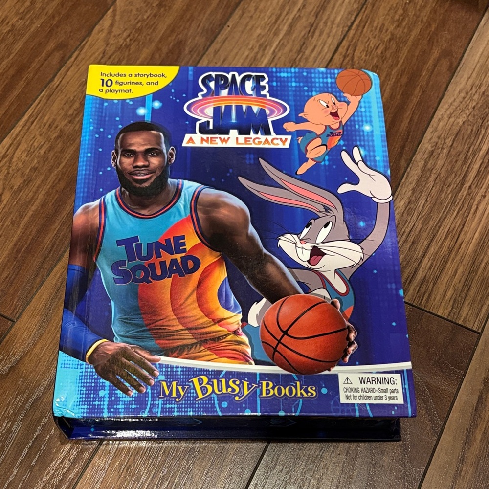 Warner Bros. Space Jam A New Legacy My Busy Books with 10 figurines and Playmat